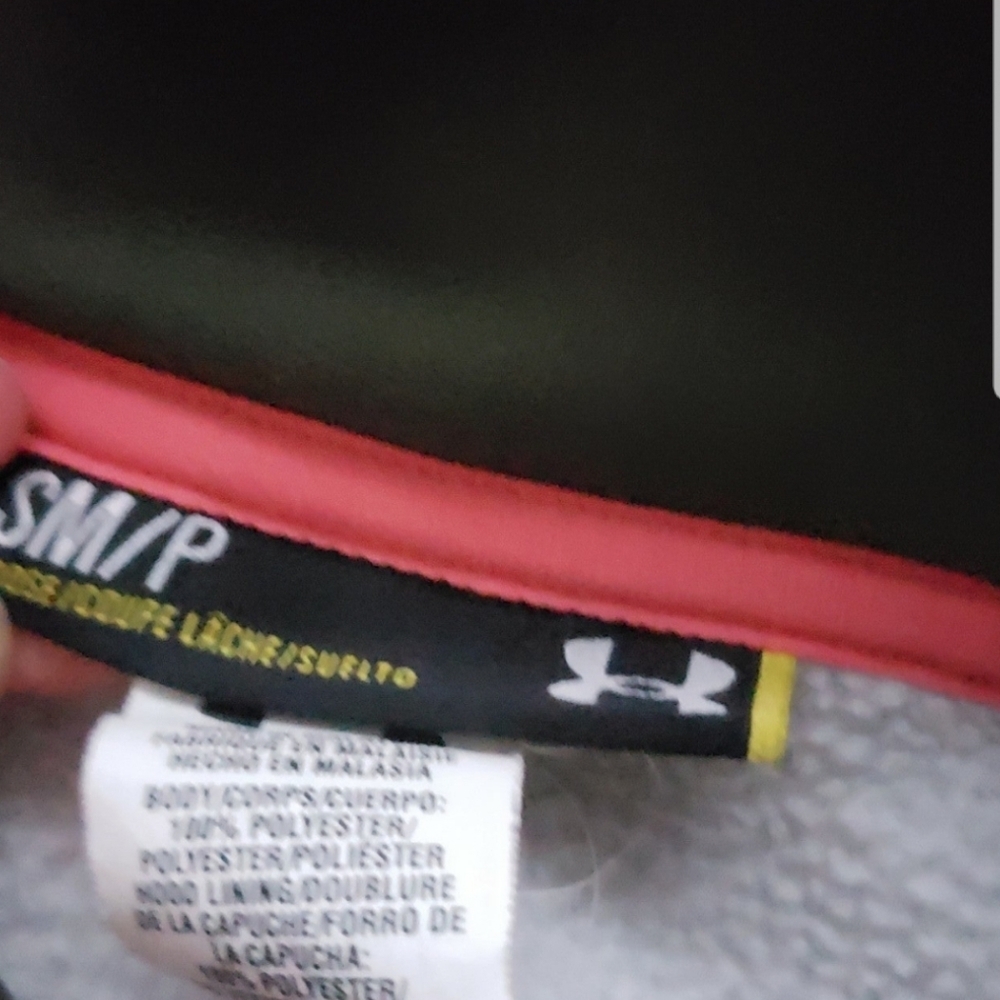 Under Armour Jacket - Picture 5 of 5